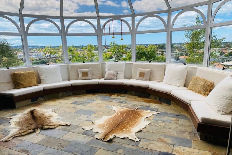 Photo of property in 12 Ewan Place, Taradale, Napier, 4112