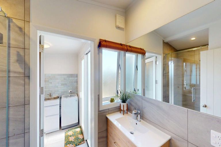 Photo of property in 112 Kahukura Avenue, Waitarere Beach, Levin, 5510