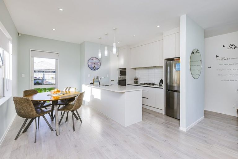 Photo of property in 11 Hemopo Street, Pukekohe, 2120