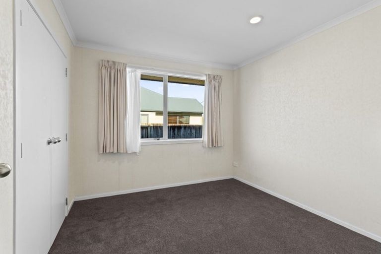 Photo of property in 28 Oaklands Drive, Cambridge, 3434