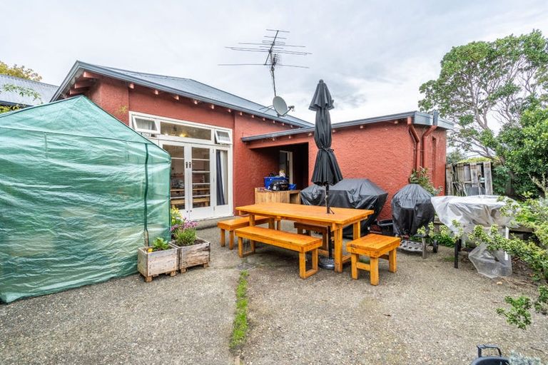 Photo of property in 24 Banks Street, Richmond, Invercargill, 9810