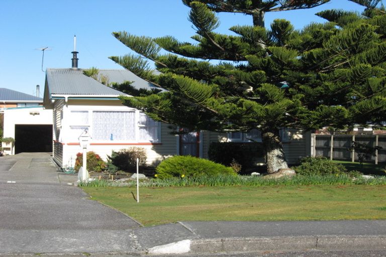 Photo of property in 55 Tudor Street, Hokitika, 7810