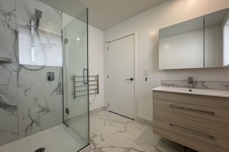 Photo of property in 78 Marine Parade, North New Brighton, Christchurch, 8083