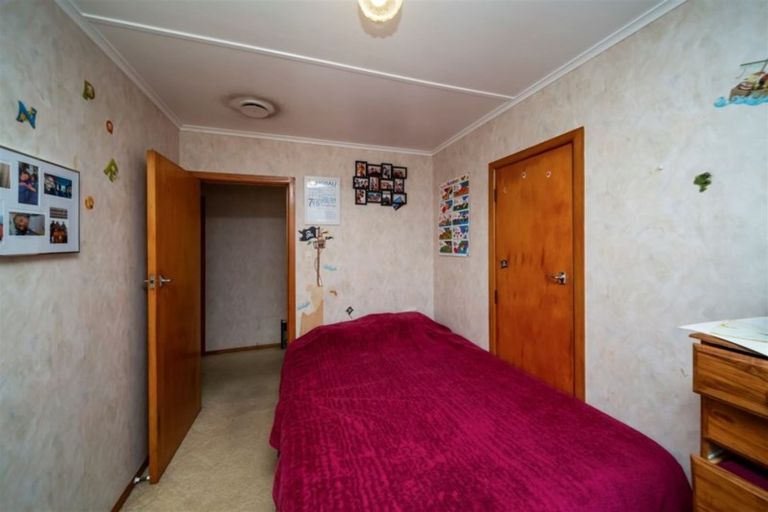 Photo of property in 24 Ramanui Avenue, Hawera, 4610