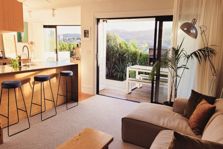 Photo of property in 76 Coromandel Street, Newtown, Wellington, 6021