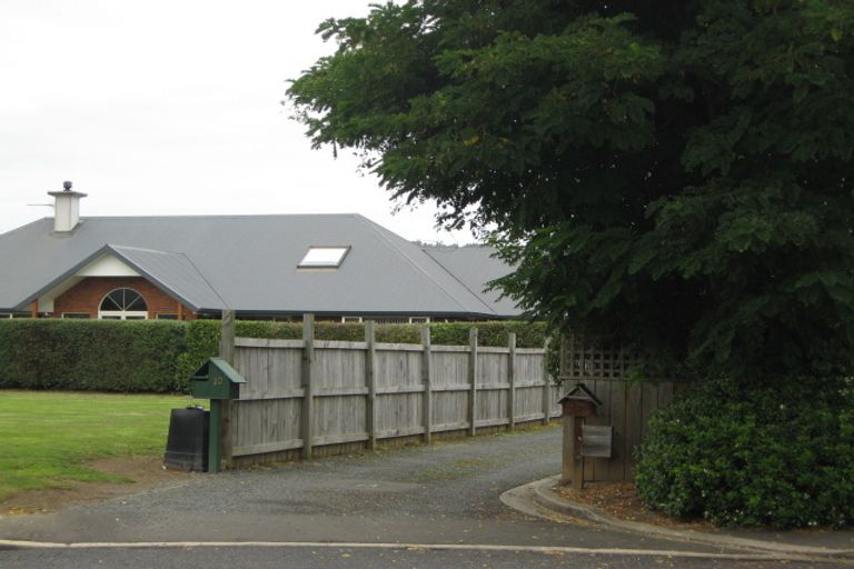 Photo of property in 21 Hagart-alexander Drive, Mosgiel, 9024