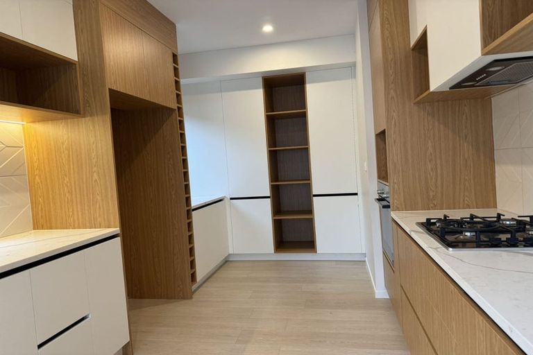 Photo of property in 10b Flavia Close, Torbay, Auckland, 0630