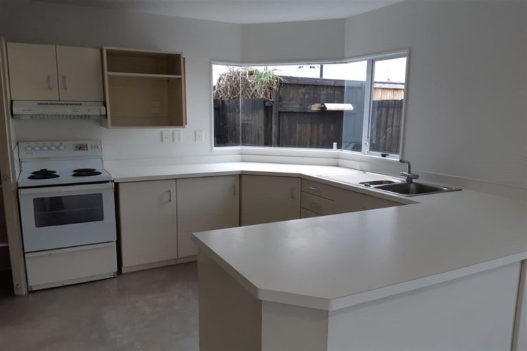 Photo of property in 1/241 Kilmore Street, Christchurch Central, Christchurch, 8011