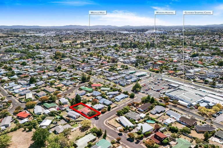 Photo of property in 65 Resthill Crescent, Glenview, Hamilton, 3206