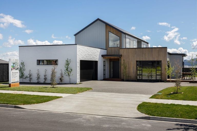 Photo of property in 113 Davis Street, Saint Leonards, Hastings, 4120