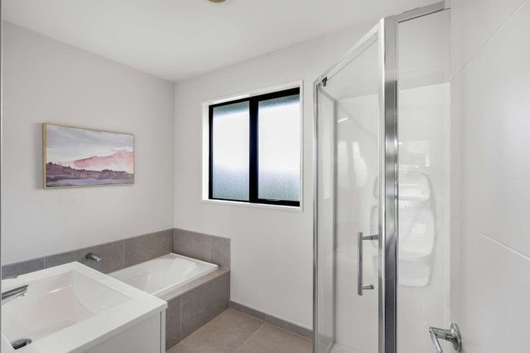 Photo of property in 51 Watkins Drive, Rangiora, 7400