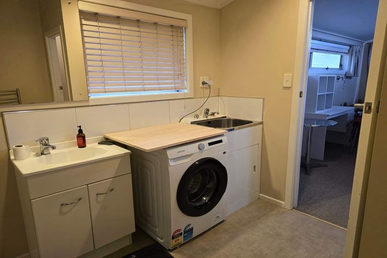 Photo of property in 4 O'dowd Road, Taradale, Napier, 4112