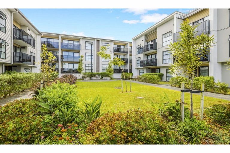 Photo of property in 101/69c Hall Avenue, Mangere, Auckland, 2022