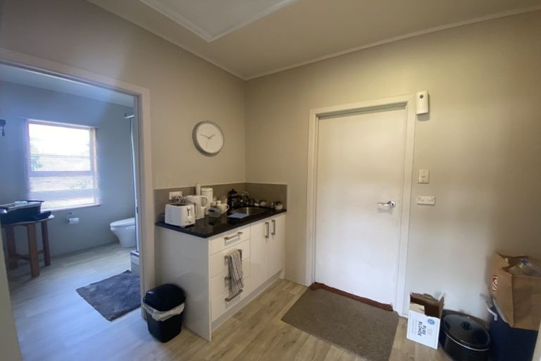 Photo of property in 24 Meachen Terrace, Waiuku, 2123