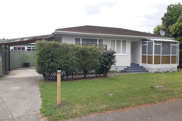 Photo of property in 184 Gloucester Street, Taradale, Napier, 4112
