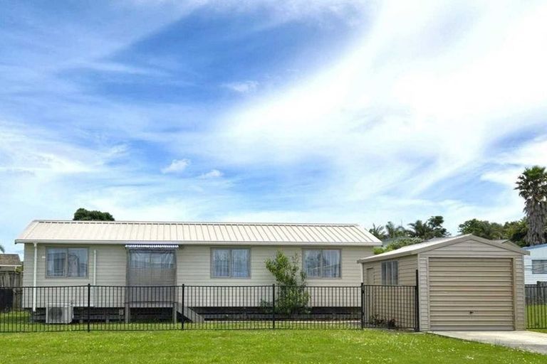 Photo of property in 12 Third Avenue, Dargaville, 0310