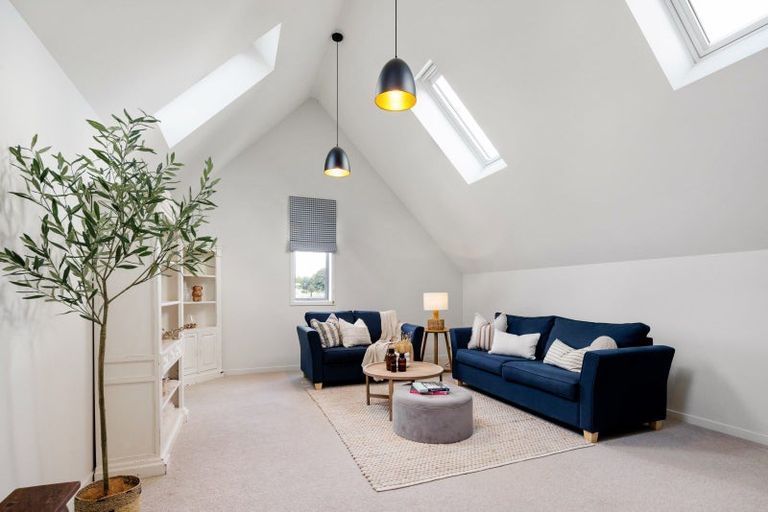 Photo of property in 3 Le Quesnoy Place, Cambridge, 3434