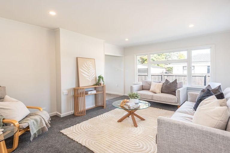 Photo of property in 329 Wainoni Road, Avondale, Christchurch, 8061