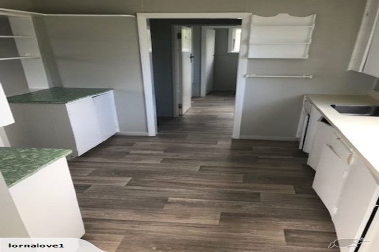 Photo of property in 46 Pratt Avenue, Foxton Beach, Foxton, 4815