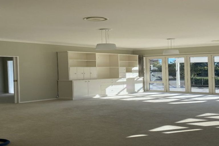 Photo of property in 90 Fairfield Road, Levin, 5510
