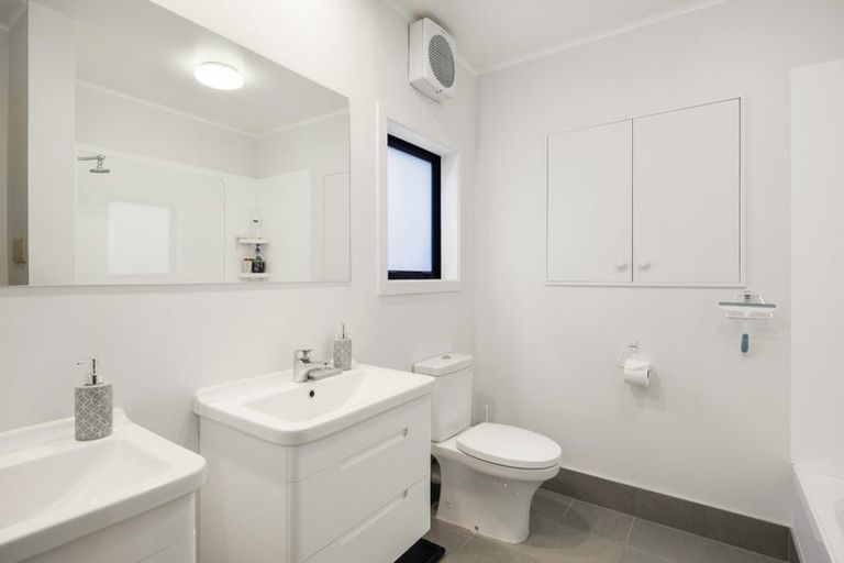 Photo of property in 227u5 The Terrace, Wellington Central, Wellington, 6011