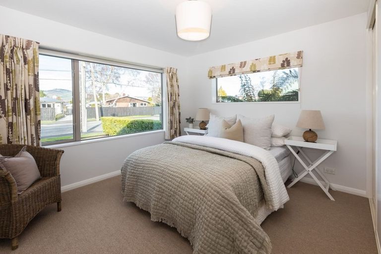 Photo of property in 32 Gainsborough Street, Hoon Hay, Christchurch, 8025