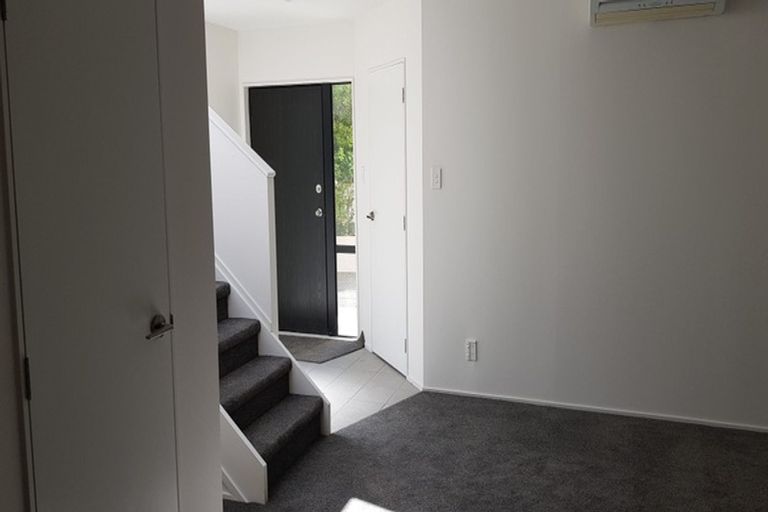 Photo of property in 26 Mayall Avenue, Beach Haven, Auckland, 0626