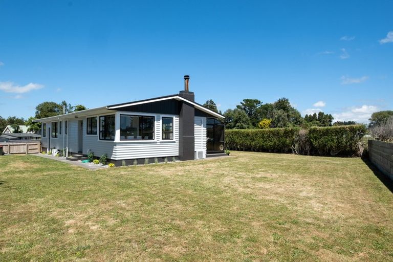 Photo of property in 15 Montjoy Street, Stratford, 4332