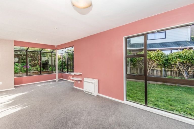 Photo of property in 45a Satara Crescent, Khandallah, Wellington, 6035