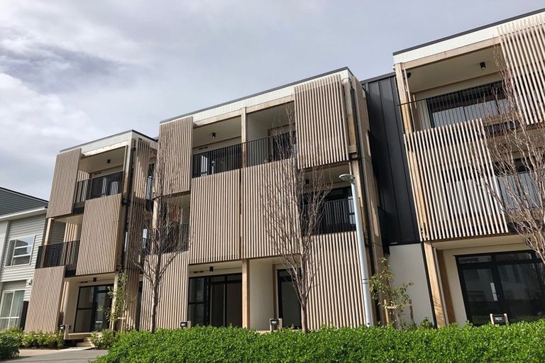 Photo of property in 12/169 Hobsonville Point Road, Hobsonville, Auckland, 0616