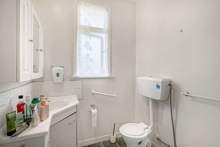 Photo of property in 6 Scutari Street, Wyndham, 9831