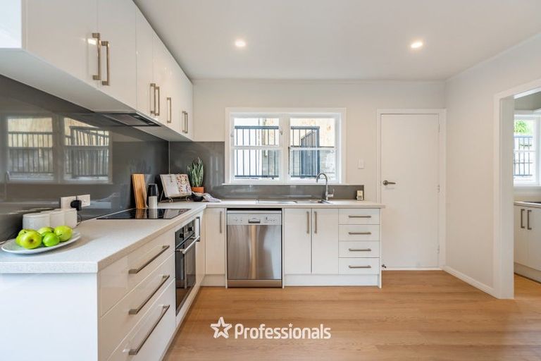 Photo of property in 83 Coast Road, Wainuiomata, Lower Hutt, 5014