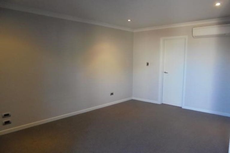 Photo of property in 435 Marine Parade, Napier South, Napier, 4110