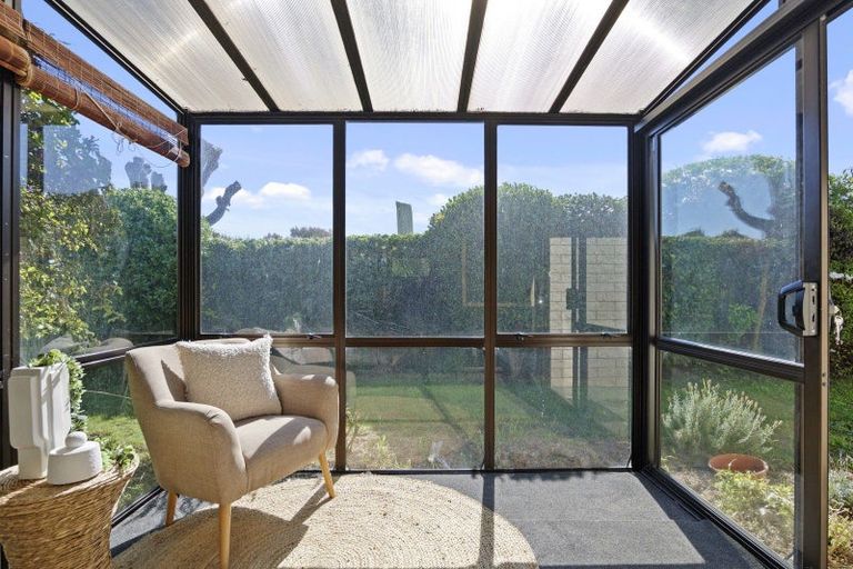 Photo of property in 2/88 Pine Avenue, New Brighton, Christchurch, 8061