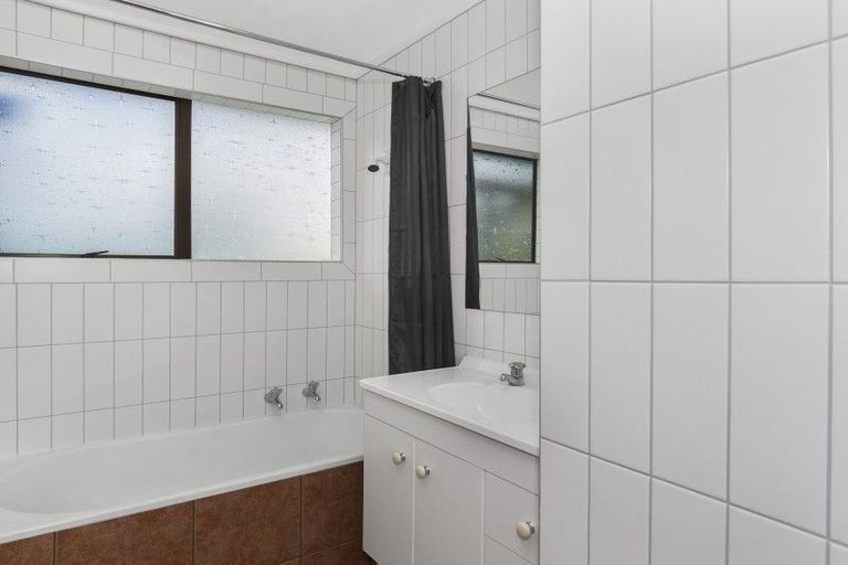 Photo of property in 14 Mahina Place, Mount Maunganui, 3116