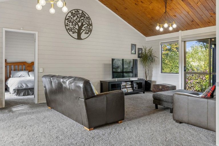 Photo of property in 1082 Mapara Road, Kinloch, Taupo, 3385