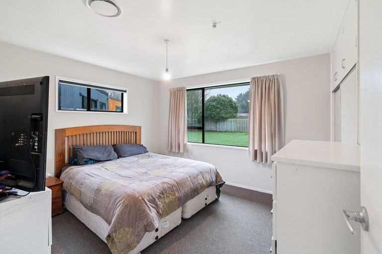 Photo of property in 16 Torlesse Crescent, Darfield, 7510