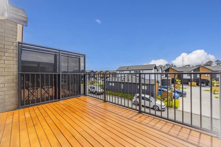 Photo of property in 8 Parenga Lane, Kumeu, 0810