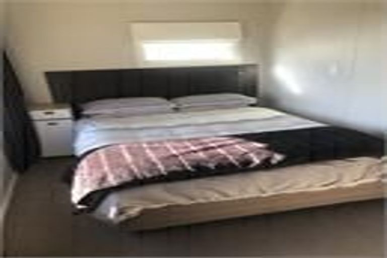 Photo of property in 8 Marine Parade, Paraparaumu Beach, Paraparaumu, 5032