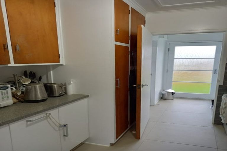 Photo of property in 50 Parker Avenue, New Lynn, Auckland, 0600