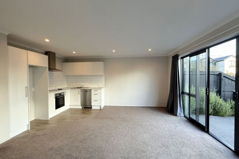 Photo of property in 48 Miromiro Street, Broomfield, Christchurch, 8042