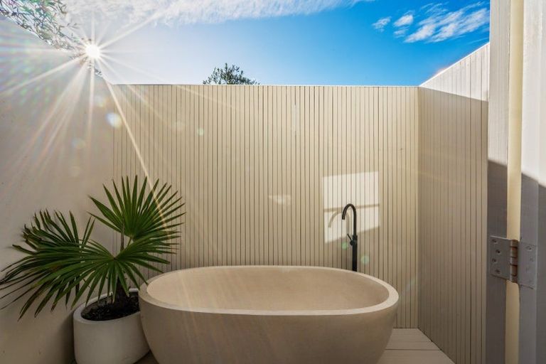 Photo of property in 113a Chaucer Road, Hospital Hill, Napier, 4110