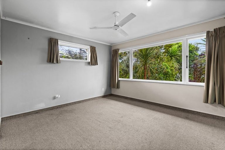 Photo of property in 43 Oldham Avenue, Onekawa, Napier, 4110