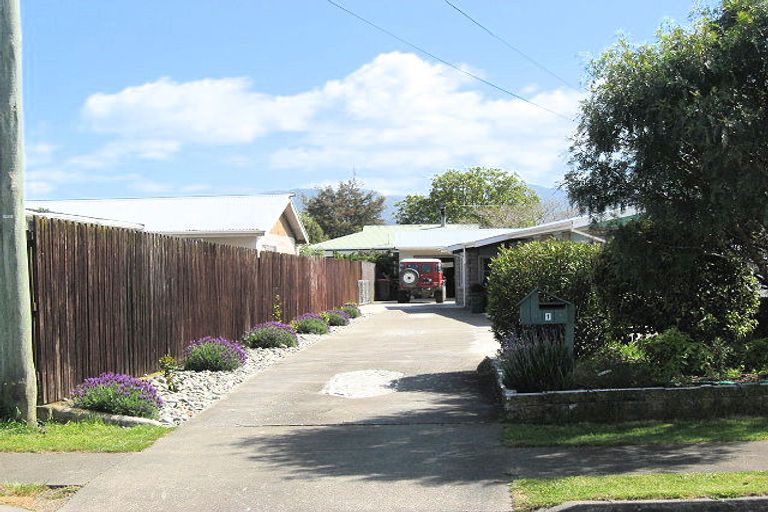 Photo of property in 8 Rushleigh Crescent, Renwick, 7204