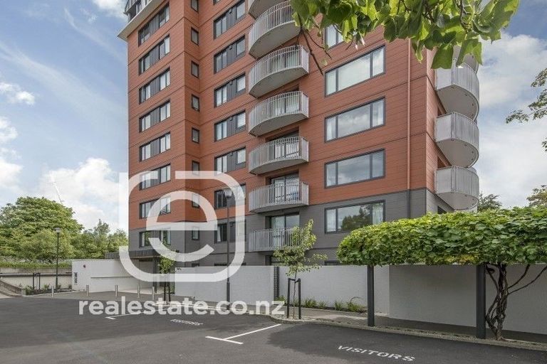 Photo of property in Gloucester Towers, 5/28 Gloucester Street, Christchurch Central, Christchurch, 8013