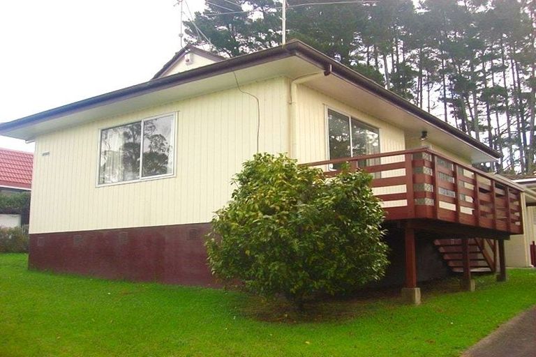 Photo of property in 1/7 Putney Place, Ranui, Auckland, 0612