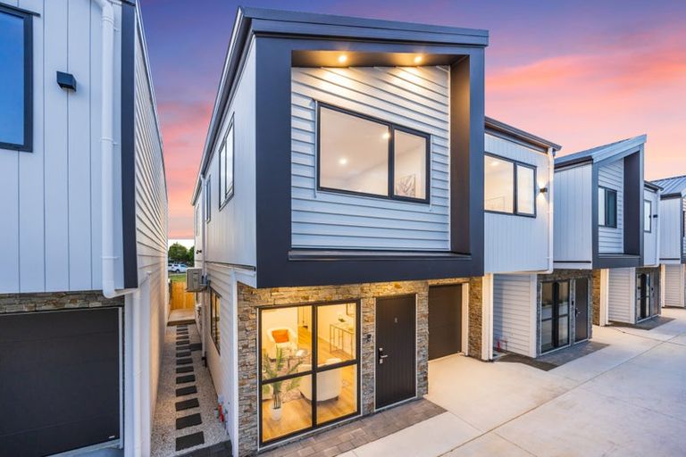Photo of property in 1b Great South Road, Papatoetoe, Auckland, 2025
