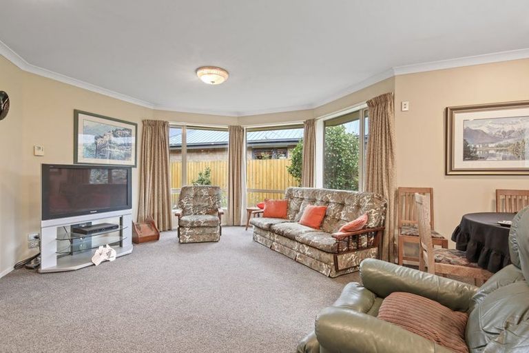 Photo of property in 26 Parkinson Place, Woodend, 7610