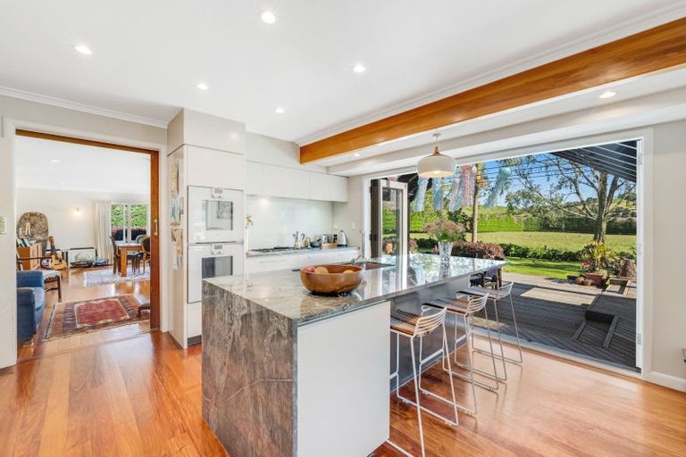Photo of property in 94 Clevedon-takanini Road, Clevedon, Papakura, 2582