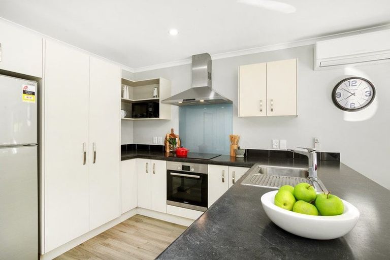 Photo of property in 19a Wilfred Street, Tawa, Wellington, 5028